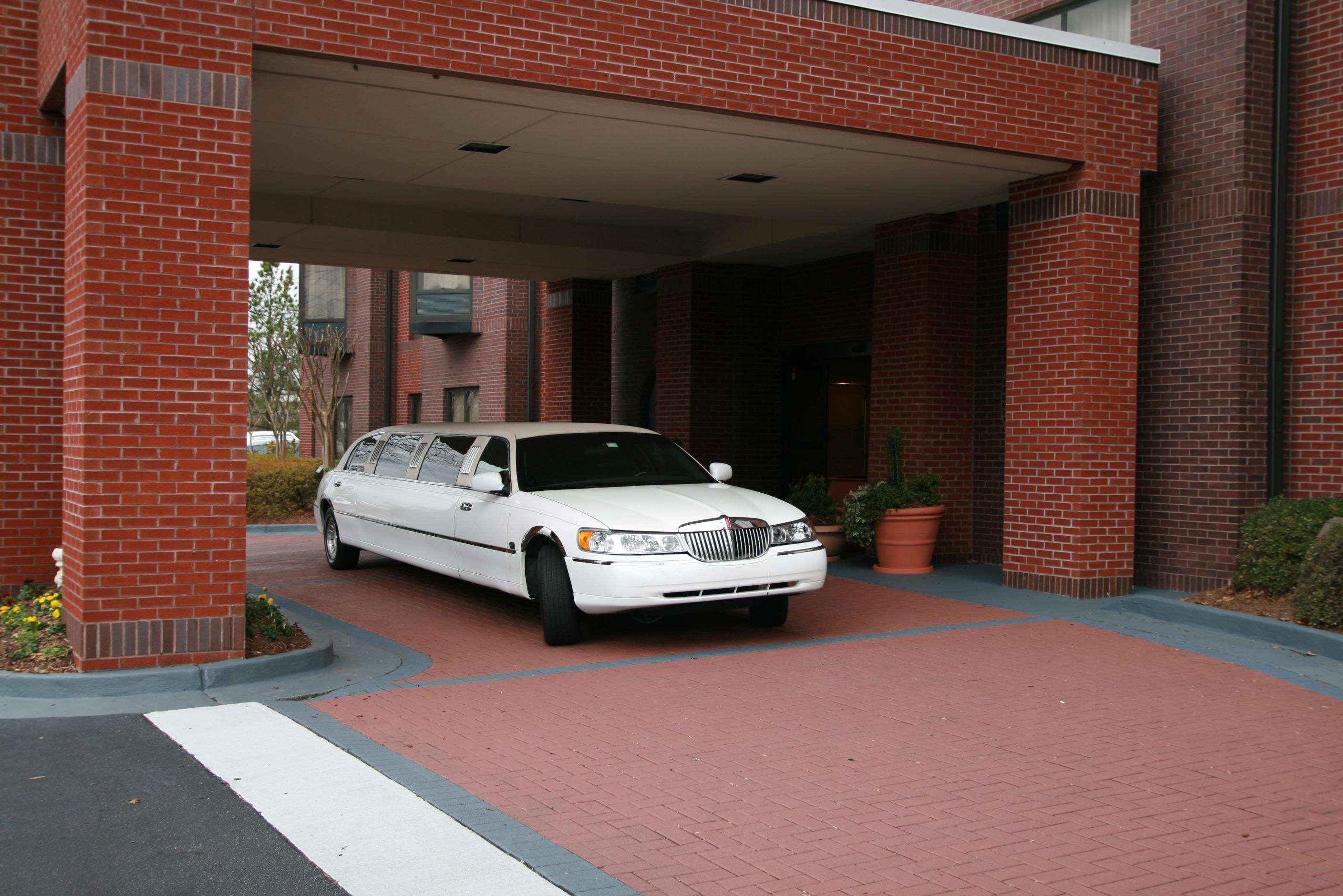 Hampton Inn & Suites Alpharetta Roswell Exterior photo